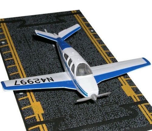 Hot Wings - Beechcraft Bonanza V-35 Model and Training Aid