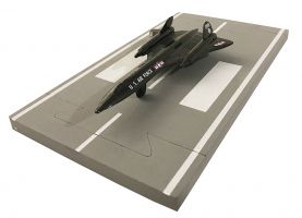 Daron Runway 24 - SR-71 Blackbird - Black w/o Drone